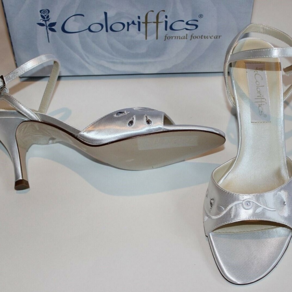 NEW Coloriffics Dyeable White Satin Heels Shoes